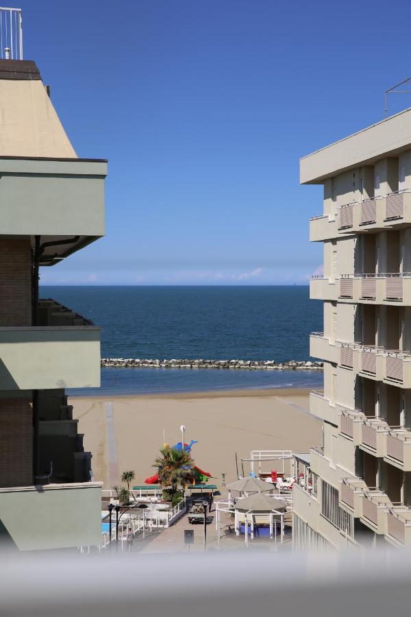 Hotel Philadelphia Cattolica Esterno foto