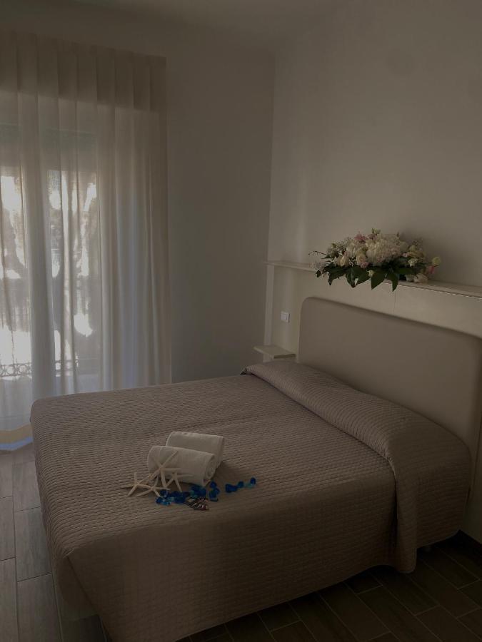 Hotel Philadelphia Cattolica Esterno foto
